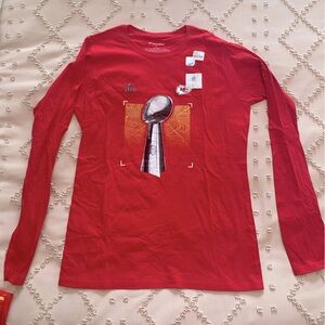 Kansas City Chiefs - long sleeve tee, woman’s XL